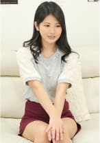 生まれて初めての人妻風俗面接 借金、甲斐性のない夫に代わり生活費を稼ぐ。様々な理由で意を決して人妻たちは初めて風俗面接に訪れる 水谷あおい